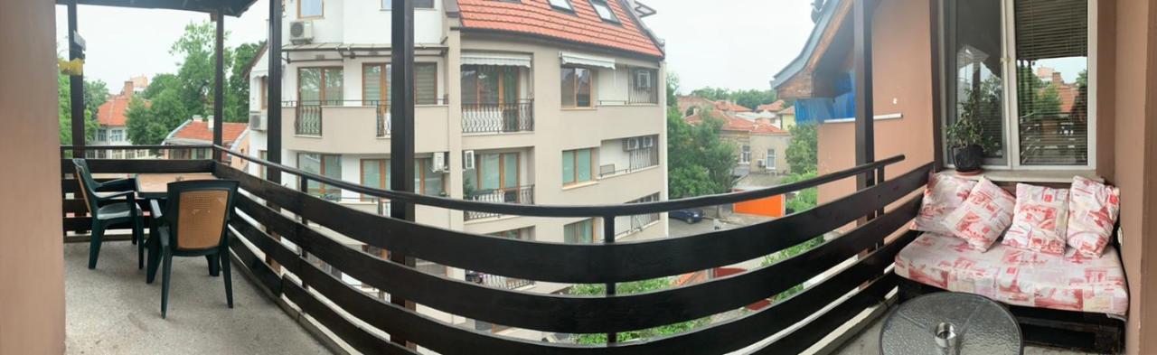 Trakia Street Apartment Пловдив Экстерьер фото